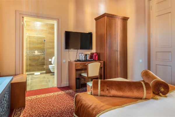 Hotel Golden Tulip Borjomi